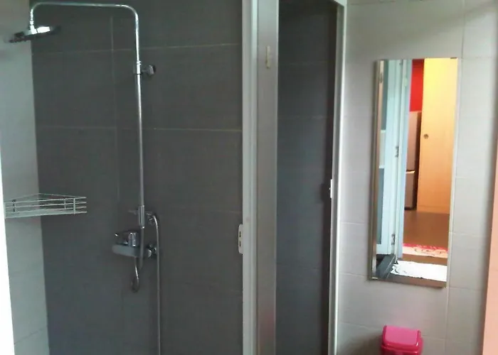 Vintage Inn @ Clarke Quay Singapore