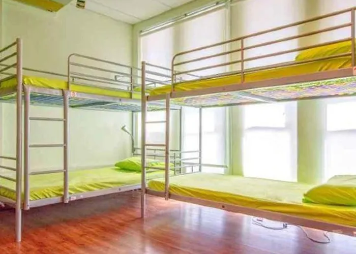 Vintage Inn @ Clarke Quay Singapore